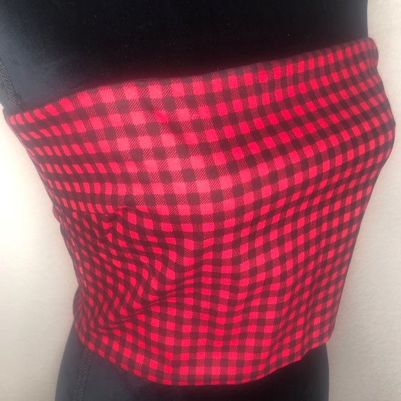 I.AM.GIA Axle Crop Top - Picture 2 of 9